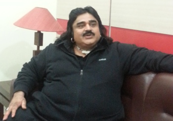 The Weekend Leader - Folk artistes are a bridge between our nations: Pakistani singer Arif Lohar 