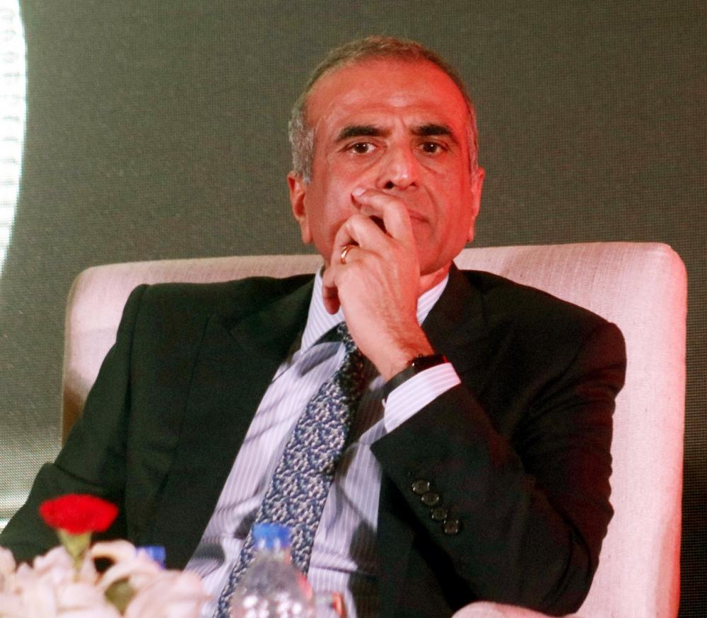 The Weekend Leader - Telecom industry under tremendous stress: Sunil Mittal