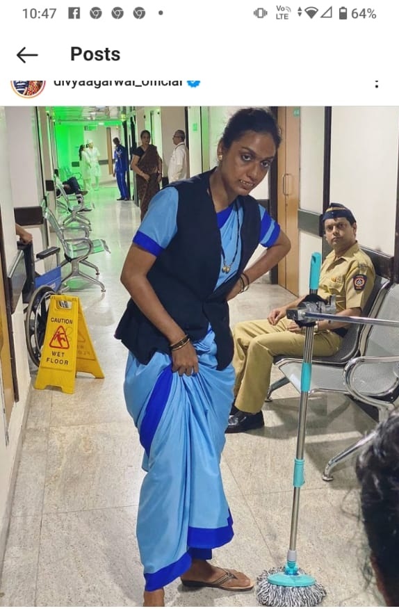 The Weekend Leader - Divya Agarwal posts her 'cleaning woman' look, takes fans by surprise
