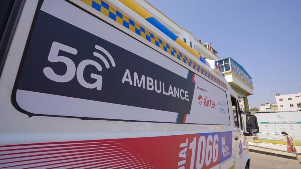 The Weekend Leader - Airtel showcases 5G ambulance that brings a hospital's emergency care to the patient