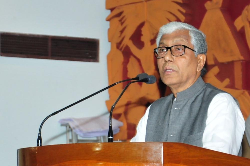 The Weekend Leader - CPI-M doesn't accept Tripura civic polls verdict: Manik Sarkar