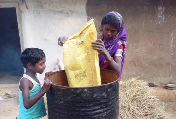 The Weekend Leader - An ingenious rice parboiler unit that has changed the lives of rural women  | Innovation | Deoghar