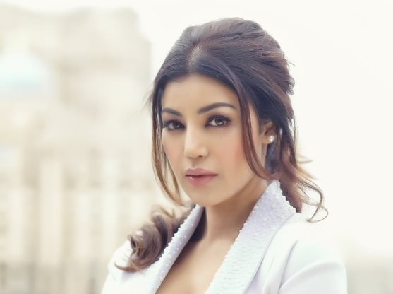 The Weekend Leader - Debina Bonnerjee on using social media influencer status to aid budding fashion labels