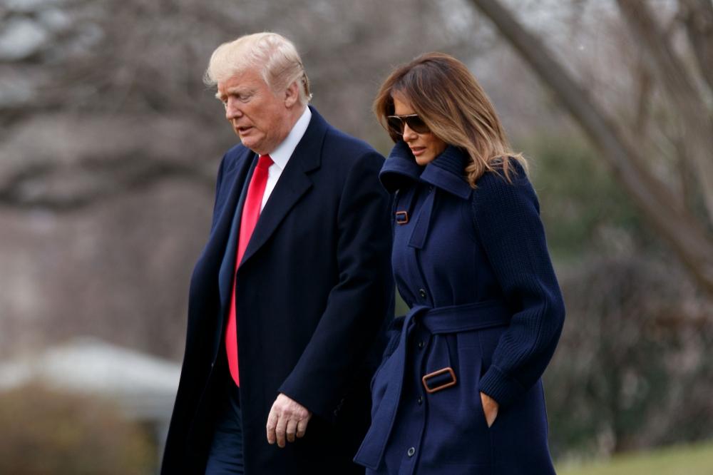 The Weekend Leader - ﻿Trump, Melania test Covid-19 positive, to quarantine at home