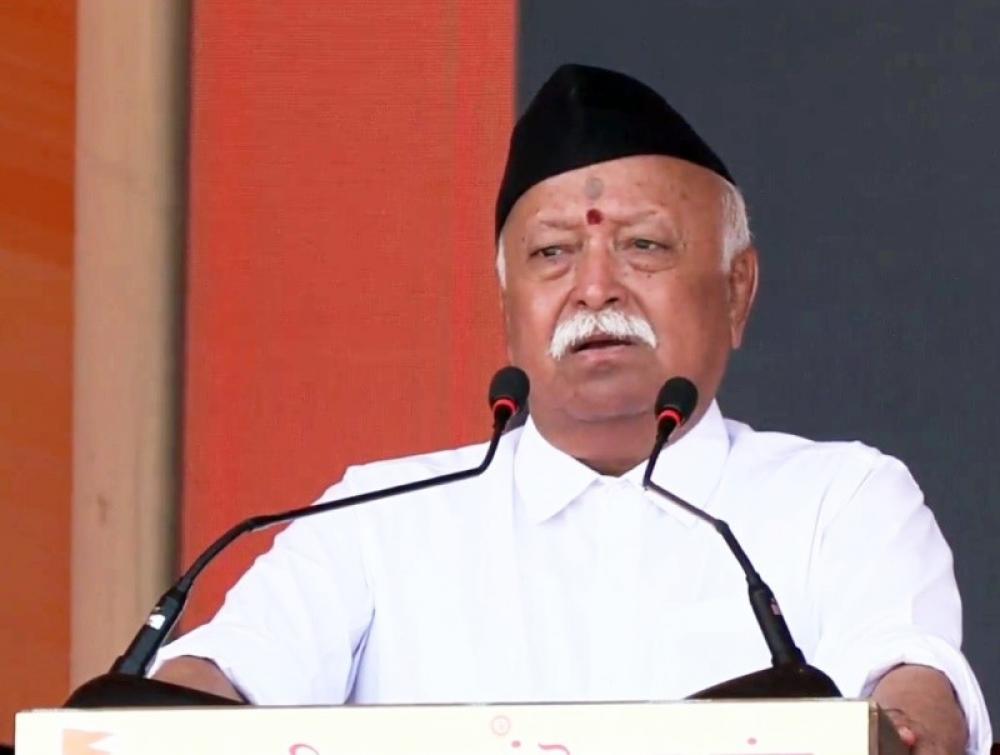 The Weekend Leader - Mohan Bhagwat Urges Swadeshi, Cautions on Foreign Investment in Low-Tech Sectors