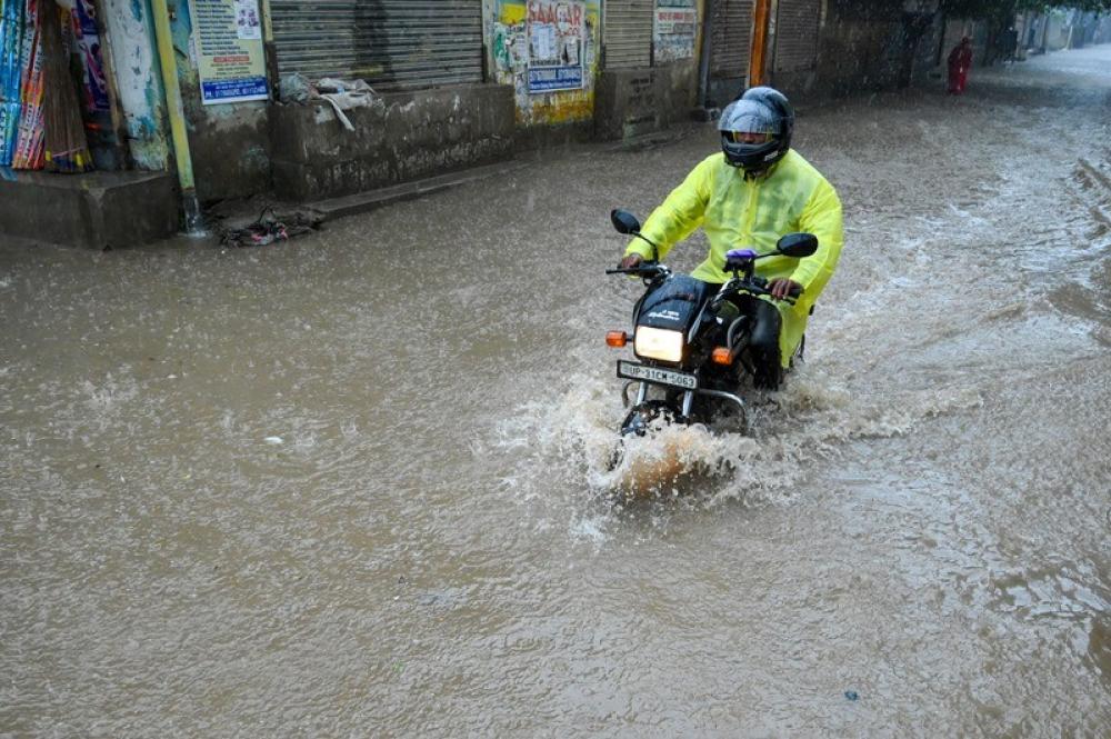 The Weekend Leader - Heavy Rain, Orange Alert in Coastal Andhra as Depression Intensifies