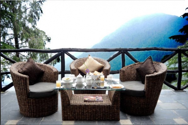 The Weekend Leader - A resort on a hilltop offers a blend of old world charm and modern-day comforts | Travel | Dalhousie