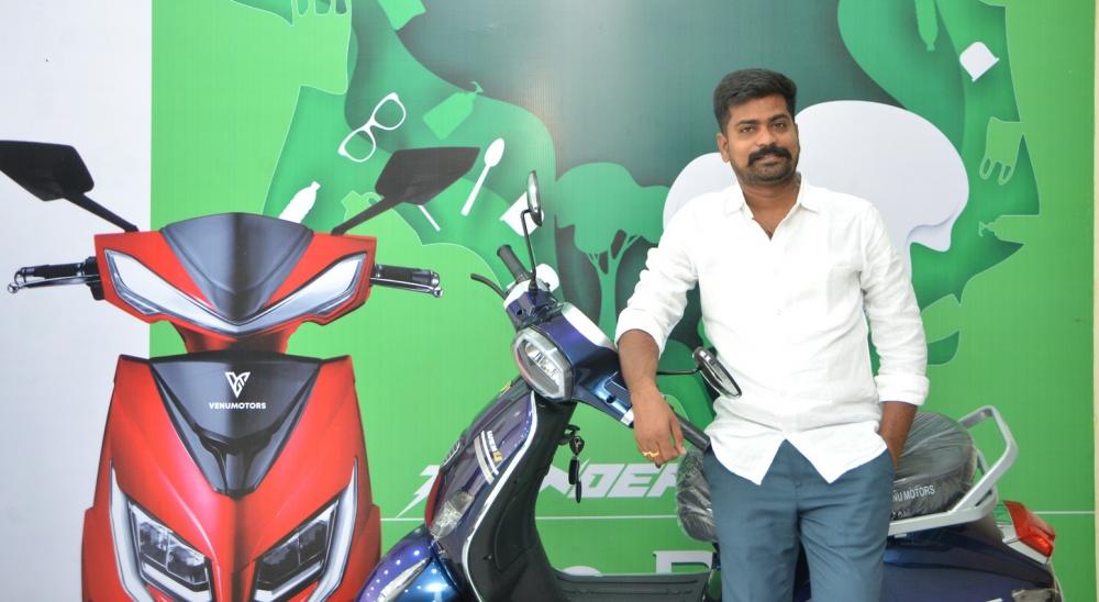 The Weekend Leader - Devireddy Venugopal | Founder, Venu Motors | Electric Scooters , Thunder, Wenu