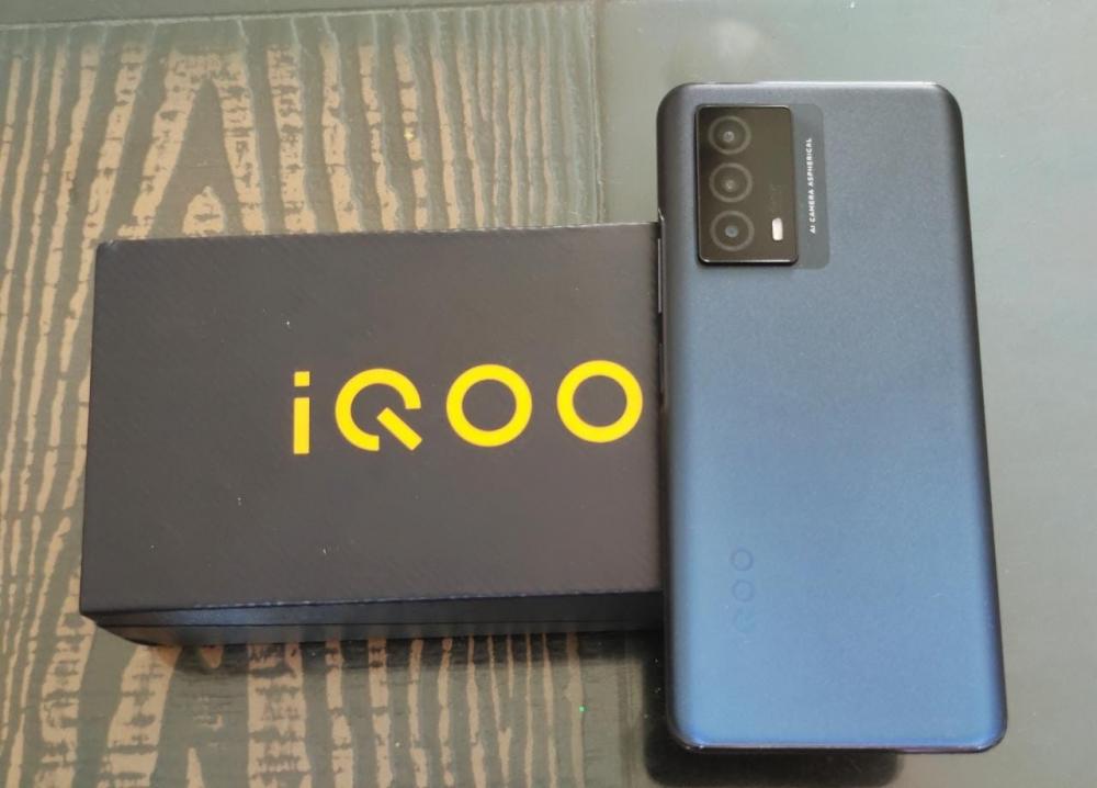 The Weekend Leader - iQOO Z5x likely to come with Dimensity 900, 44W fast charging