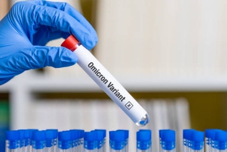 The Weekend Leader - GSK's early data shows Covid antibody drug effective against Omicron