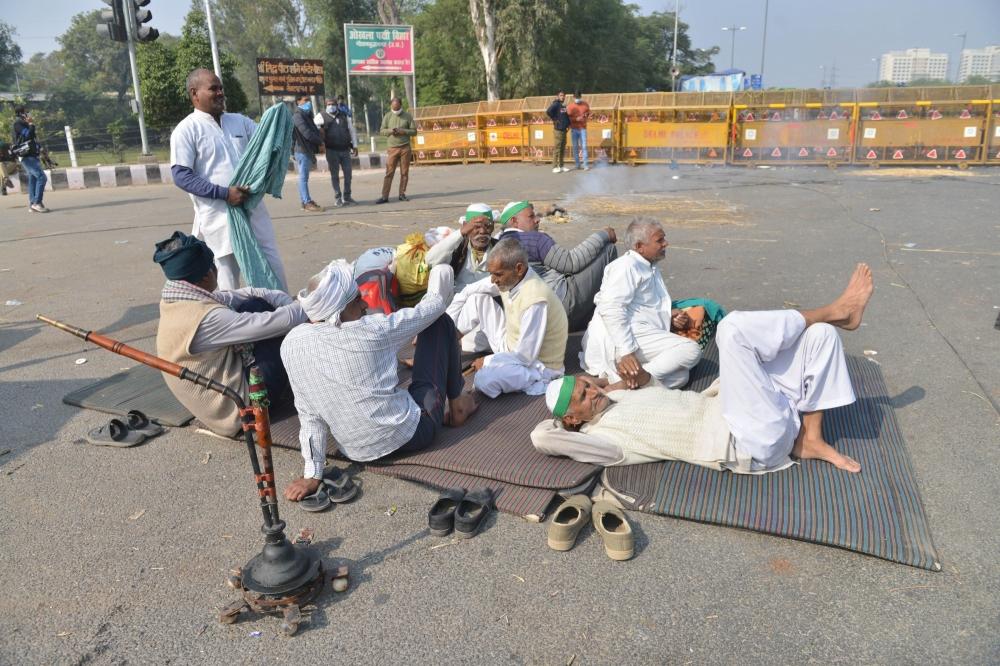 The Weekend Leader - Plea in SC: Farmers blocking emergency services on Delhi borders