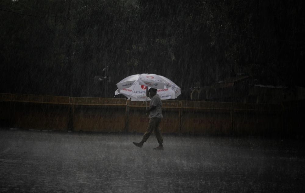 The Weekend Leader - Southwest monsoon advances into many coastal states