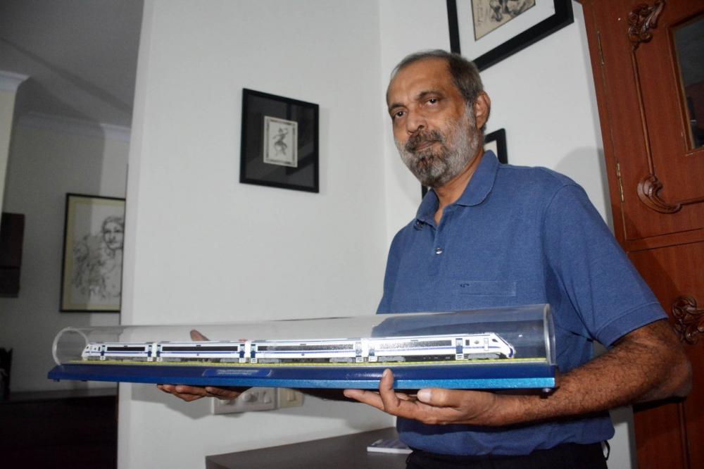 The Weekend Leader - Vande Bharat Visionary