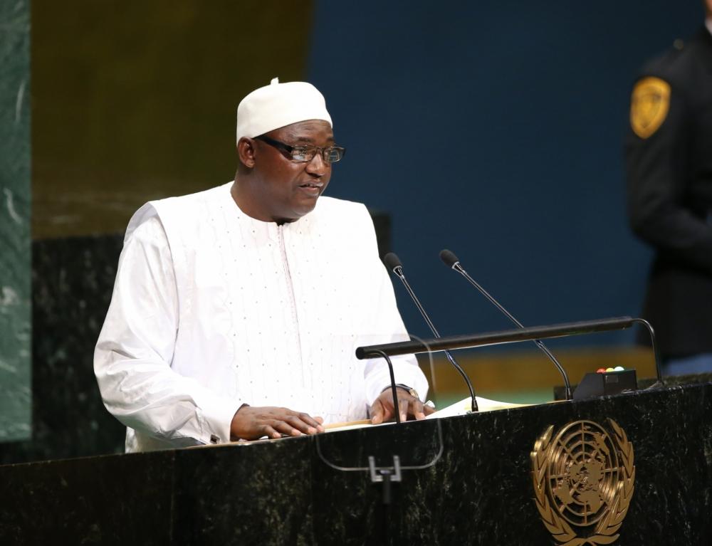 The Weekend Leader - Gambian Prez promises peaceful handover of power if he loses election