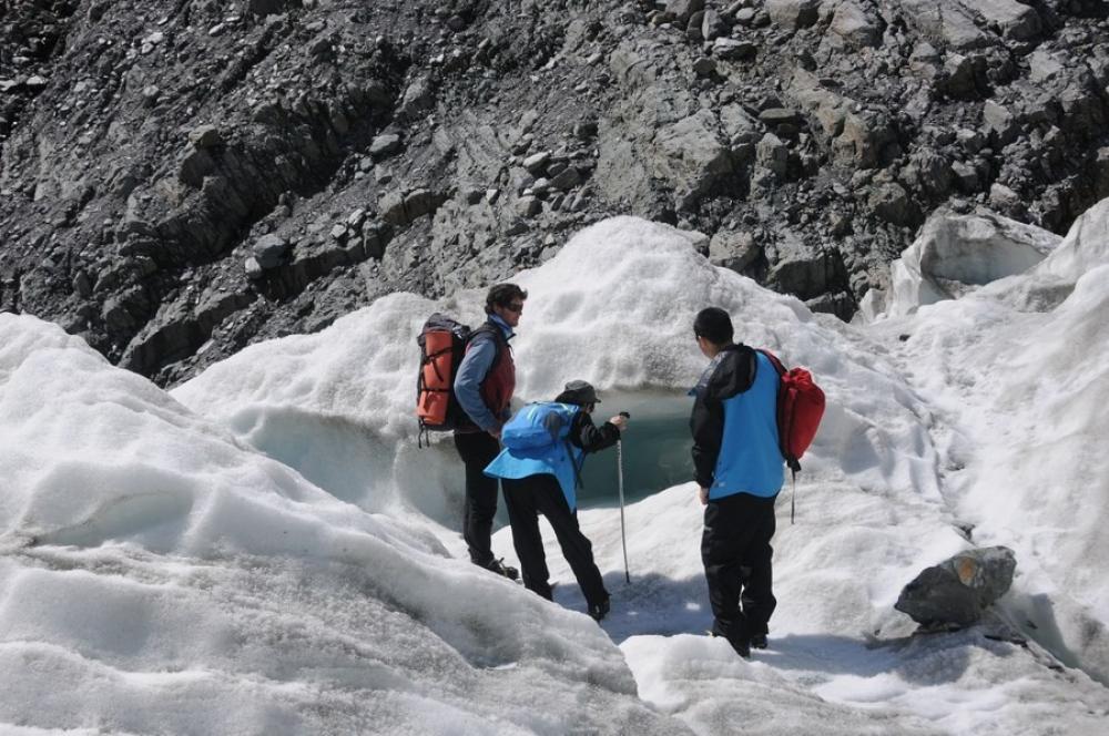 The Weekend Leader - 2 out of 3 glaciers could be lost by 2100: Study
