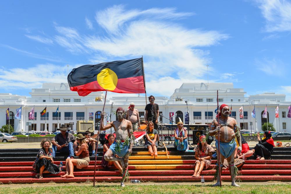 The Weekend Leader - Australian news channel uses cities' traditional names