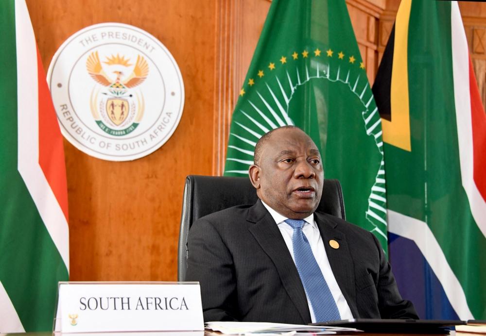 The Weekend Leader - S.African Prez announces major Cabinet reshuffle