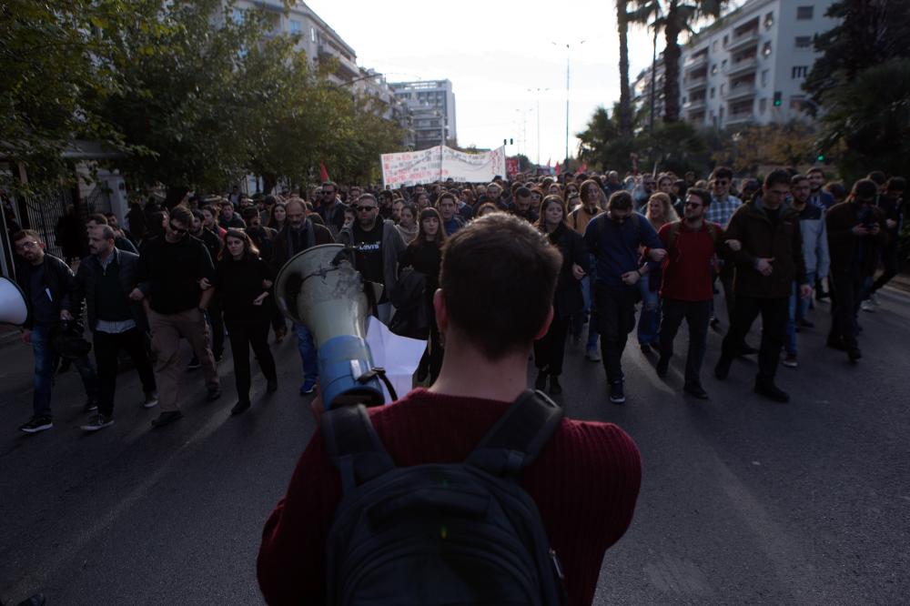 The Weekend Leader - Greek govt agrees to back farmers, stockbreeders as protests continue