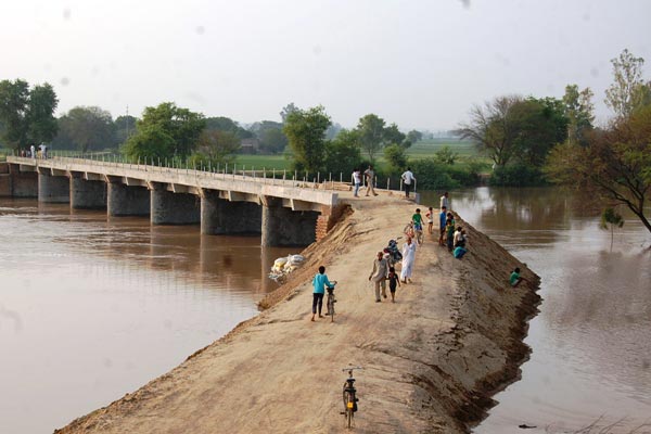 People?s bridge