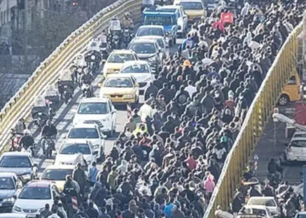 The Weekend Leader - Iran Gripped By Deadly Protests Over Economic Crisis; 27 Killed By Security Forces