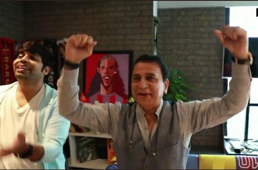 The Weekend Leader - Gavaskar celebrates Chopra's gold with jig, jalebis