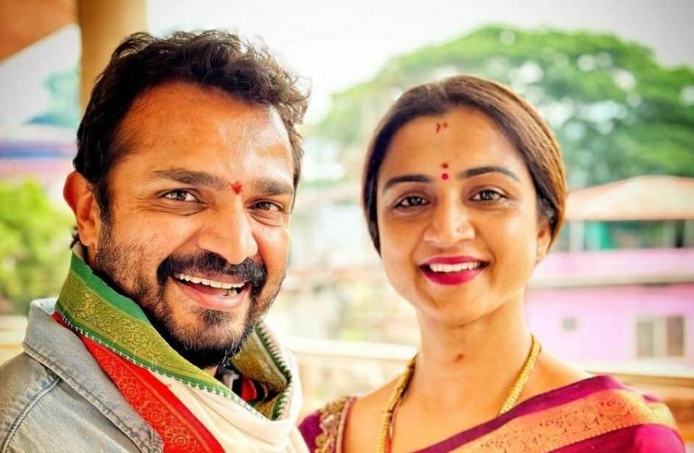 The Weekend Leader - Vijay Raghavendra's Wife Spandana Succumbs to Cardiac Arrest in Bangkok