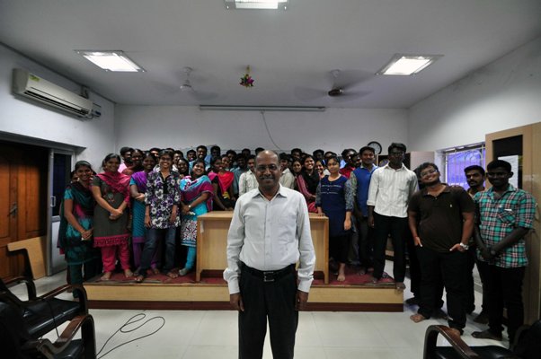 The Weekend Leader - Story of Professor P Kanagaraj, Free IAS Coach, Higher Studies Centre, Coimbatore