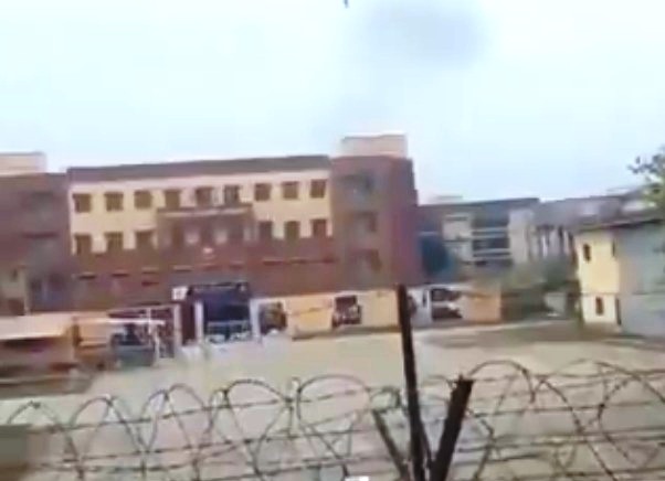 The Weekend Leader - Drone Spotted, Panic in Lahore as Explosions Erupt Near Military Zones