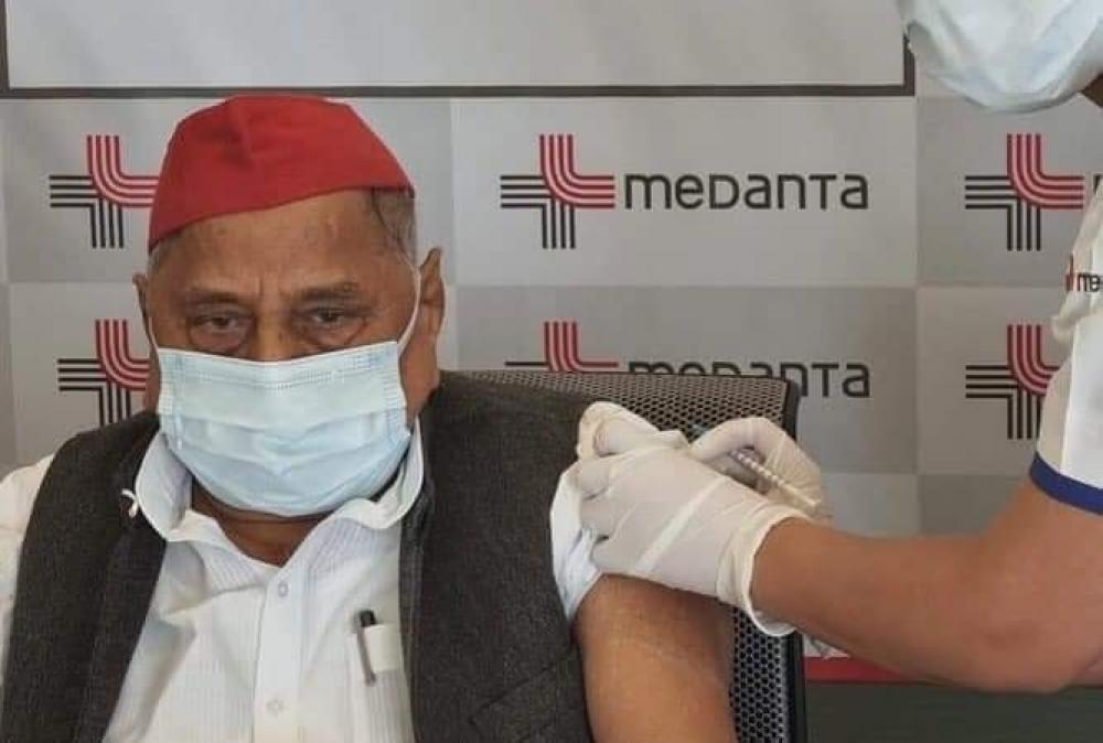 The Weekend Leader - After Mulayam's jab, vaccine politics begins in UP
