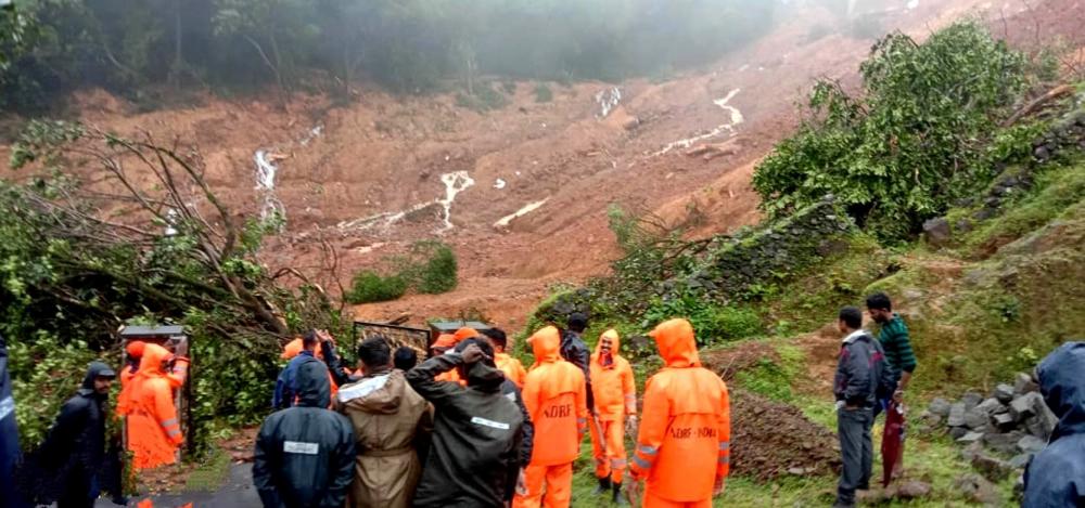 The Weekend Leader - Idukki landslide: 18 dead, search resumes for 50 missing