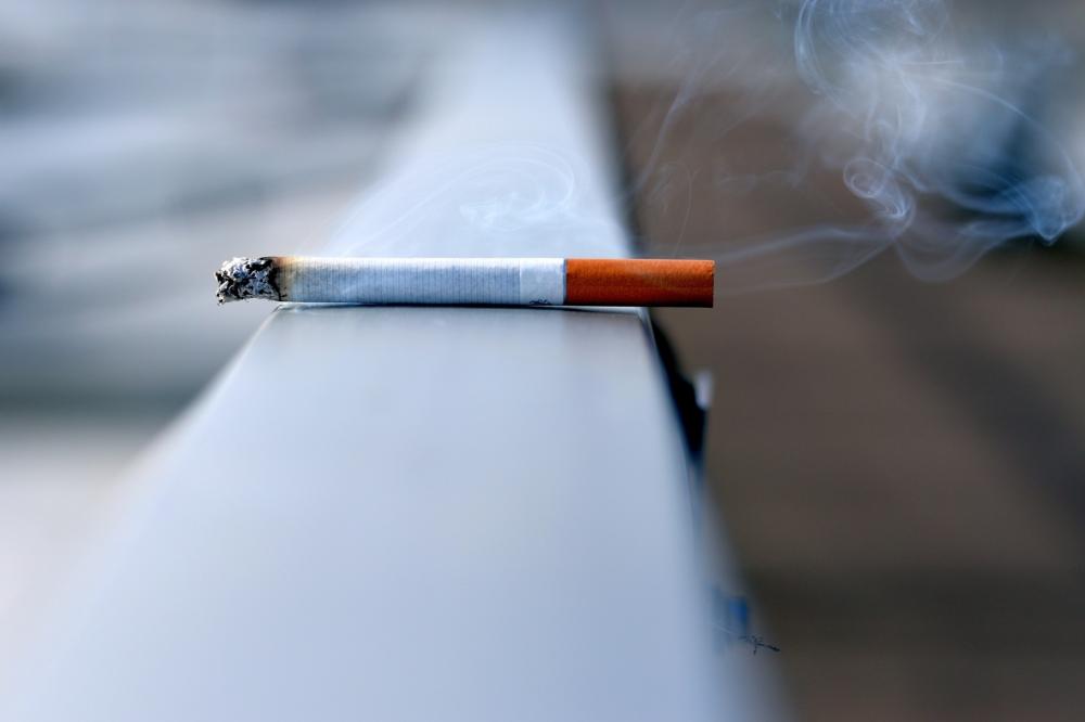 The Weekend Leader - How lung cancer arises in non-smokers revealed