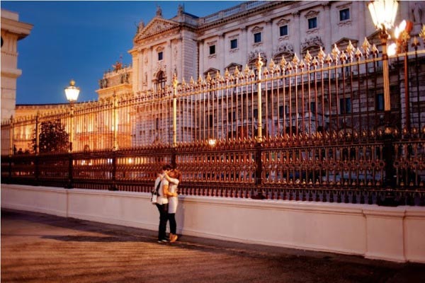 The Weekend Leader - Honeymoon city | Vienna | Hot Destination for Tourists from India 