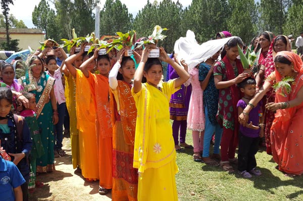 The Weekend Leader - Kalyan Singh Maiti Andolan | Plant a sapling | Uttarakhand 