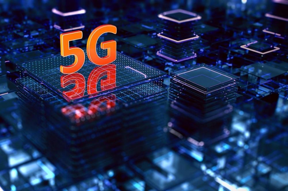 The Weekend Leader - 5G smartphone shipments to hit 64 mn in India in 2022: Report