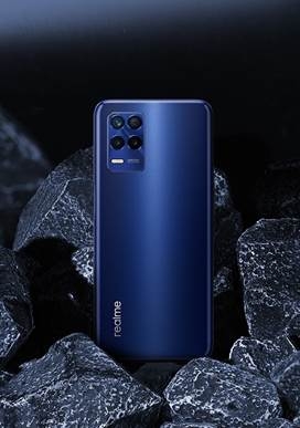 The Weekend Leader - realme unveils 2 smartphones, introduces tablet in India