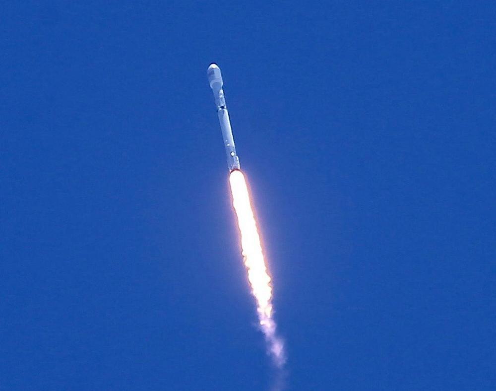 The Weekend Leader - Musk-run SpaceX acquires satellite startup Swarm Technologies