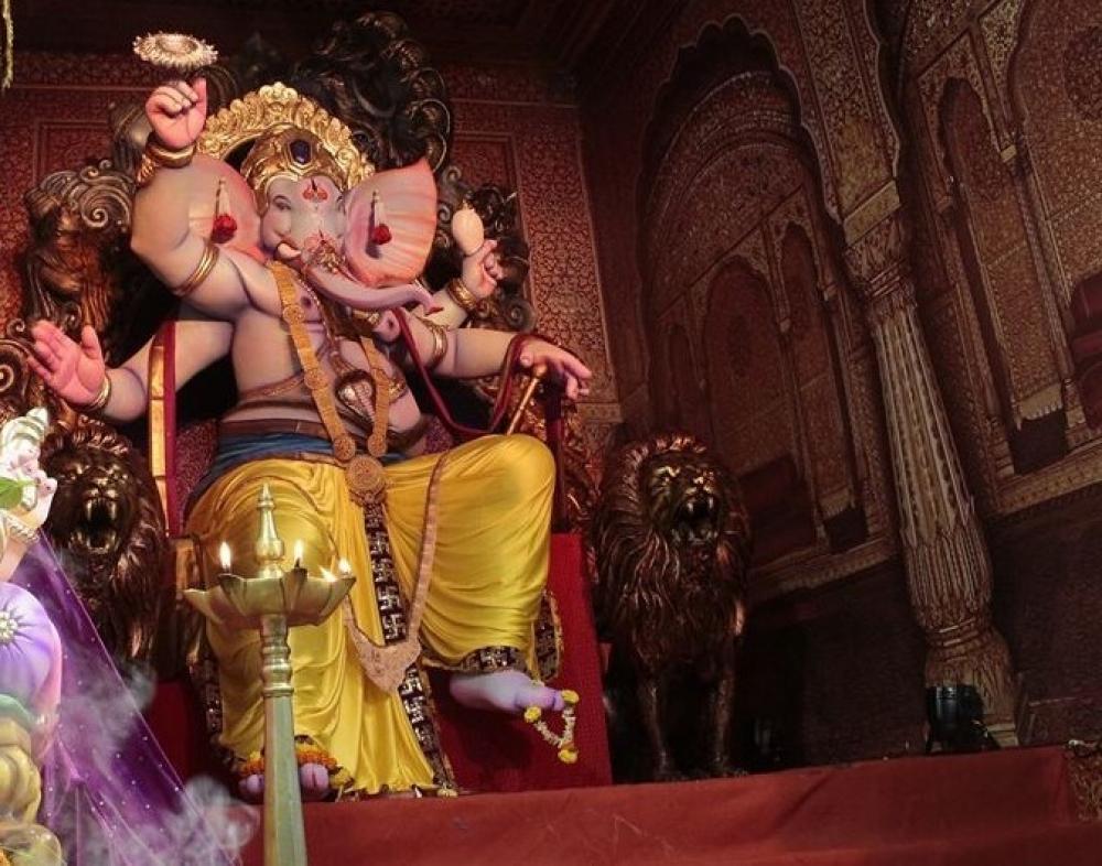 The Weekend Leader - Maha: For 2nd year, austere Ganeshotsav, sans crowds amid Covid fears