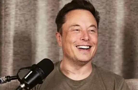 Musk ends remote work at Twitter, tells staff 'difficult times ahead'