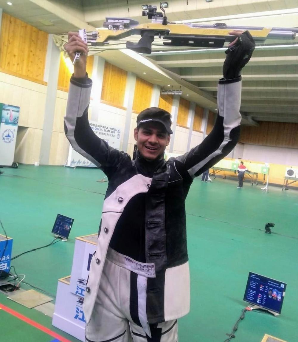 The Weekend Leader - National Shooting C'ship: Divyansh Panwar wins senior and junior air rifle titles