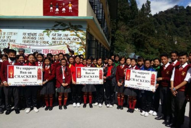 The Weekend Leader - Sikkim shows the way again, celebrating a noiseless, pollution-free Diwali  | Culture | Gangtok