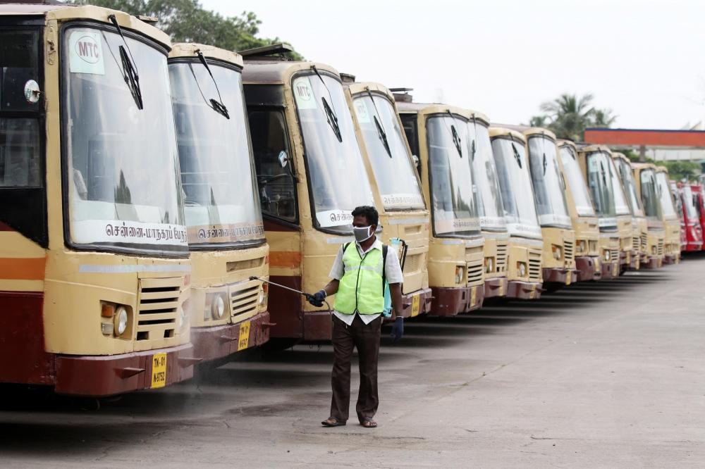 The Weekend Leader - TN transport department to operate 16k buses for Pongal