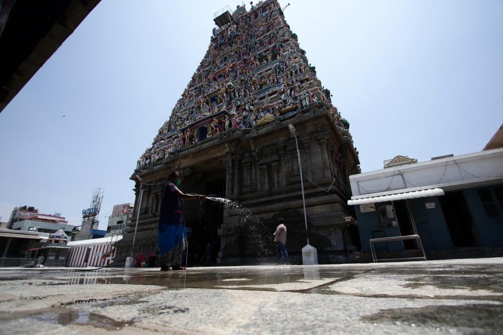 The Weekend Leader - TN Covid curbs: Places of worship closed from Jan 13-18, lockdown on Jan 16