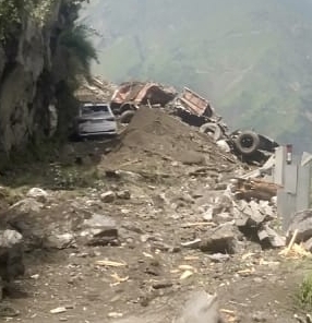 The Weekend Leader - Two killed in Himachal landslide, 10 rescued from debris