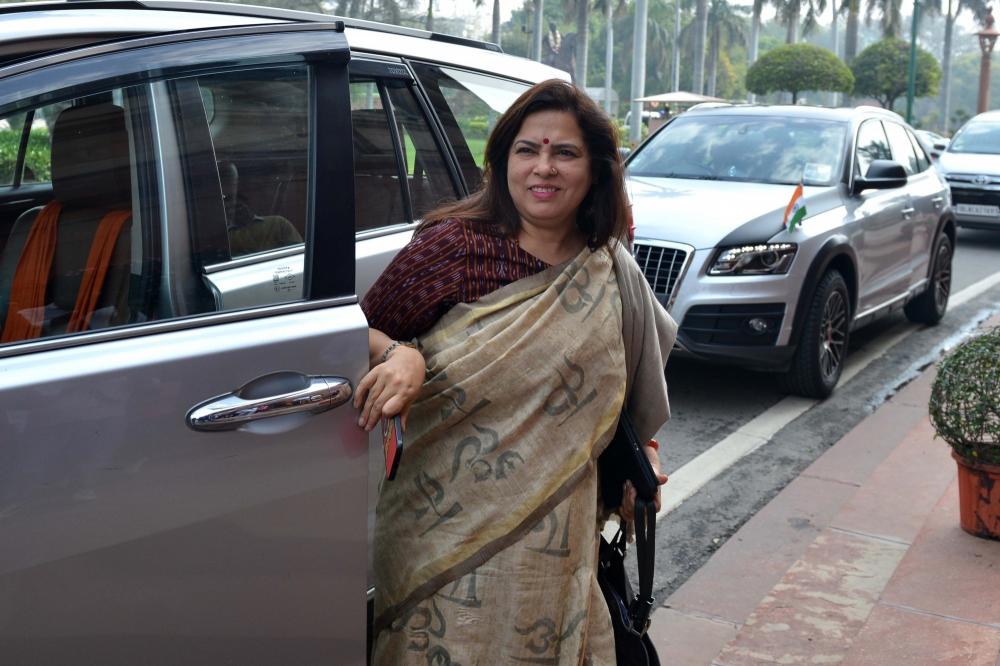 The Weekend Leader - Meenakshi Lekhi to visit Portugal, Spain