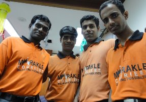 The Weekend Leader - Dhruv Lakra Mirakle Couriers | Social Entrepreneurship | Mumbai