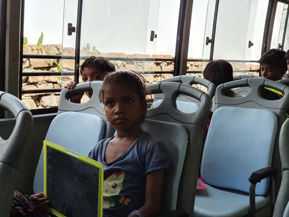 The Weekend Leader - 'Classroom in bus' provides free education to deprived children