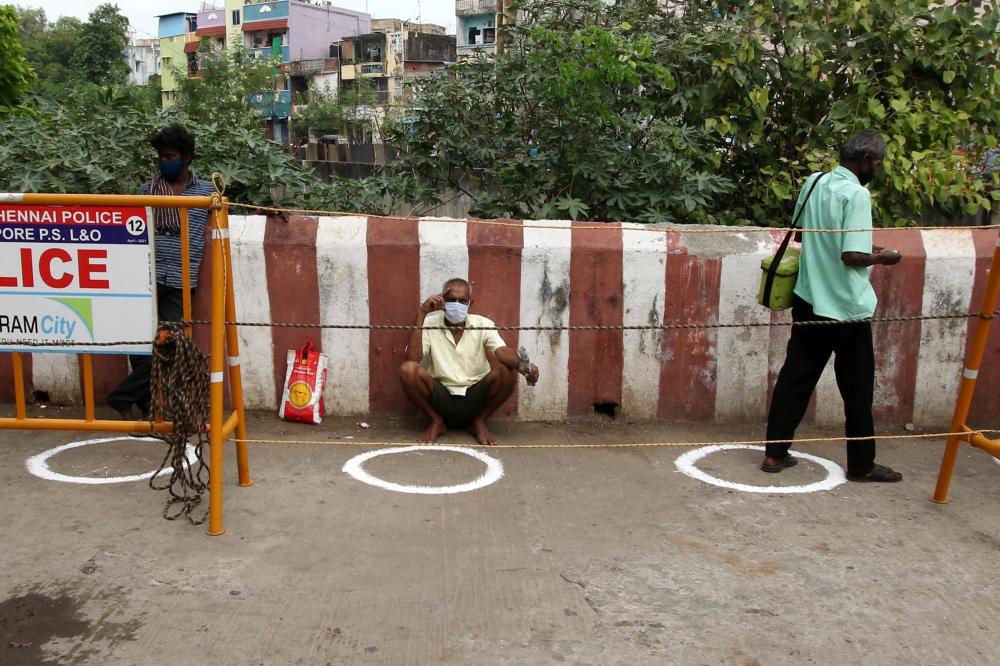 The Weekend Leader - Covid restrictions extended in Bengal till Aug 30