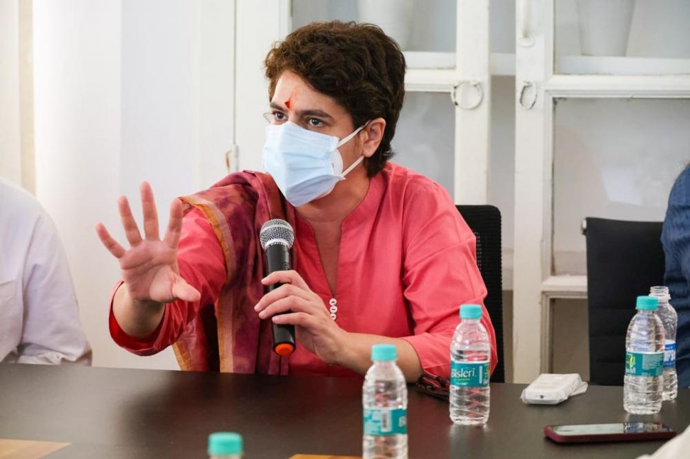 The Weekend Leader - Priyanka Gandhi on mission to bolster party in Rae Bareli, Amethi