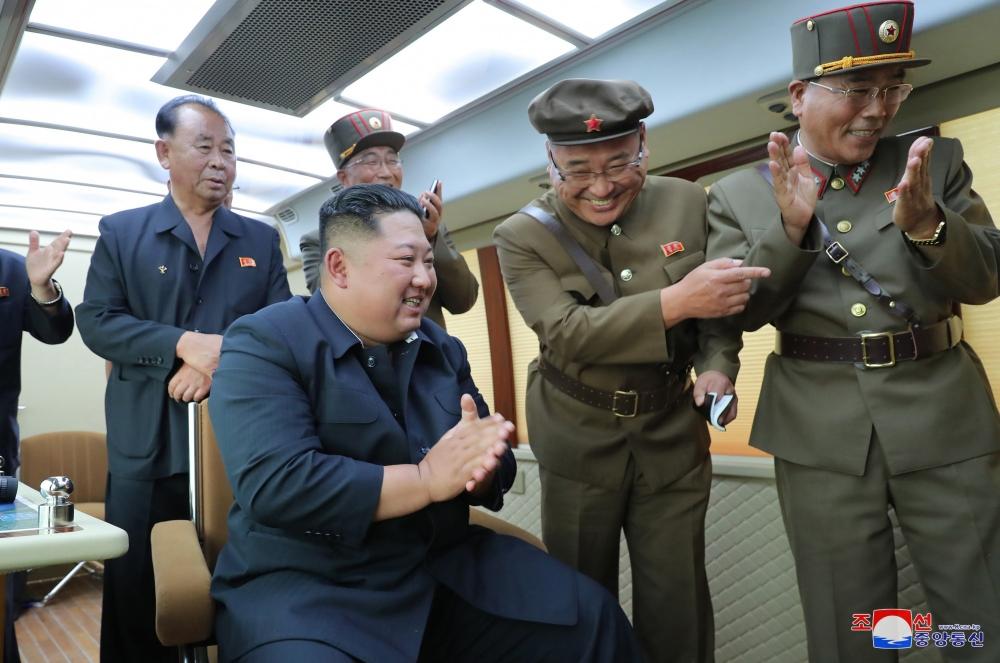 The Weekend Leader - Kim Jong-un attends gymnastics show despite anti-Covid campaign