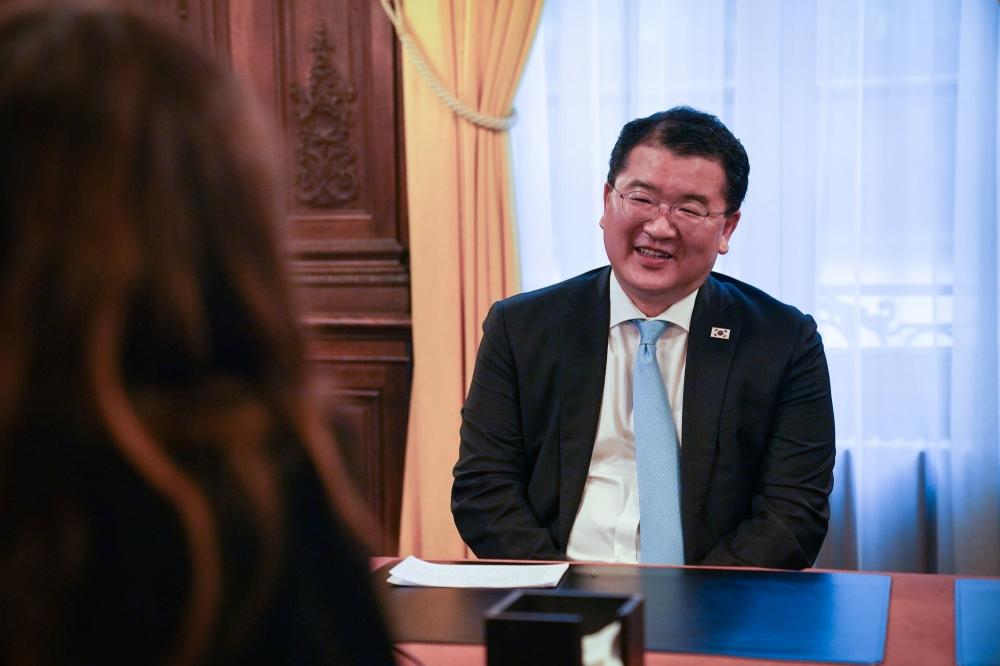 The Weekend Leader - S.Korean Vice FM to meet US, Japanese counterparts in Washington